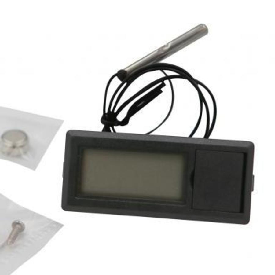 T500 thermometer with straight sided probe